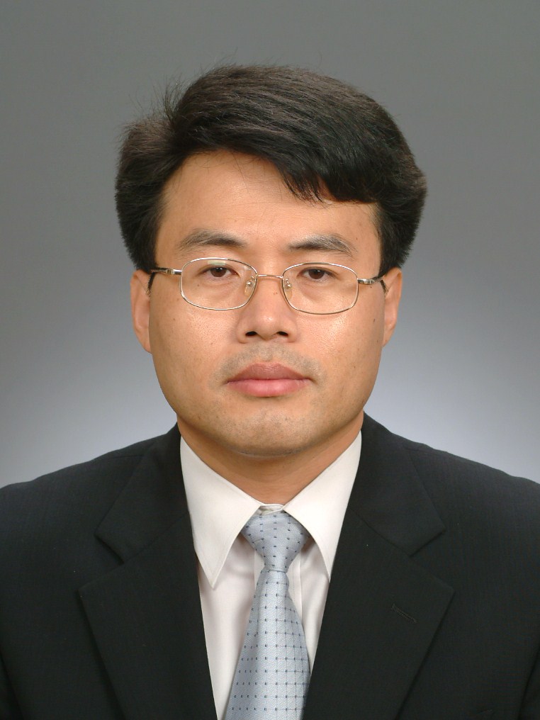 김태현 사진